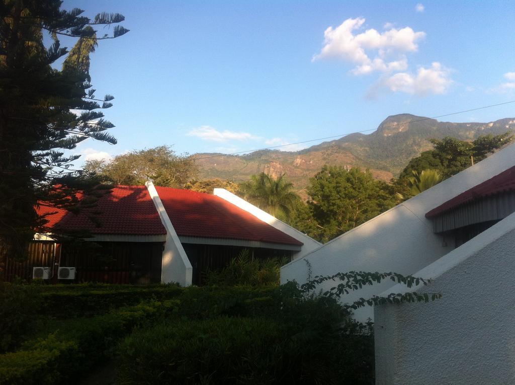 Morogoro Hotel Exterior photo